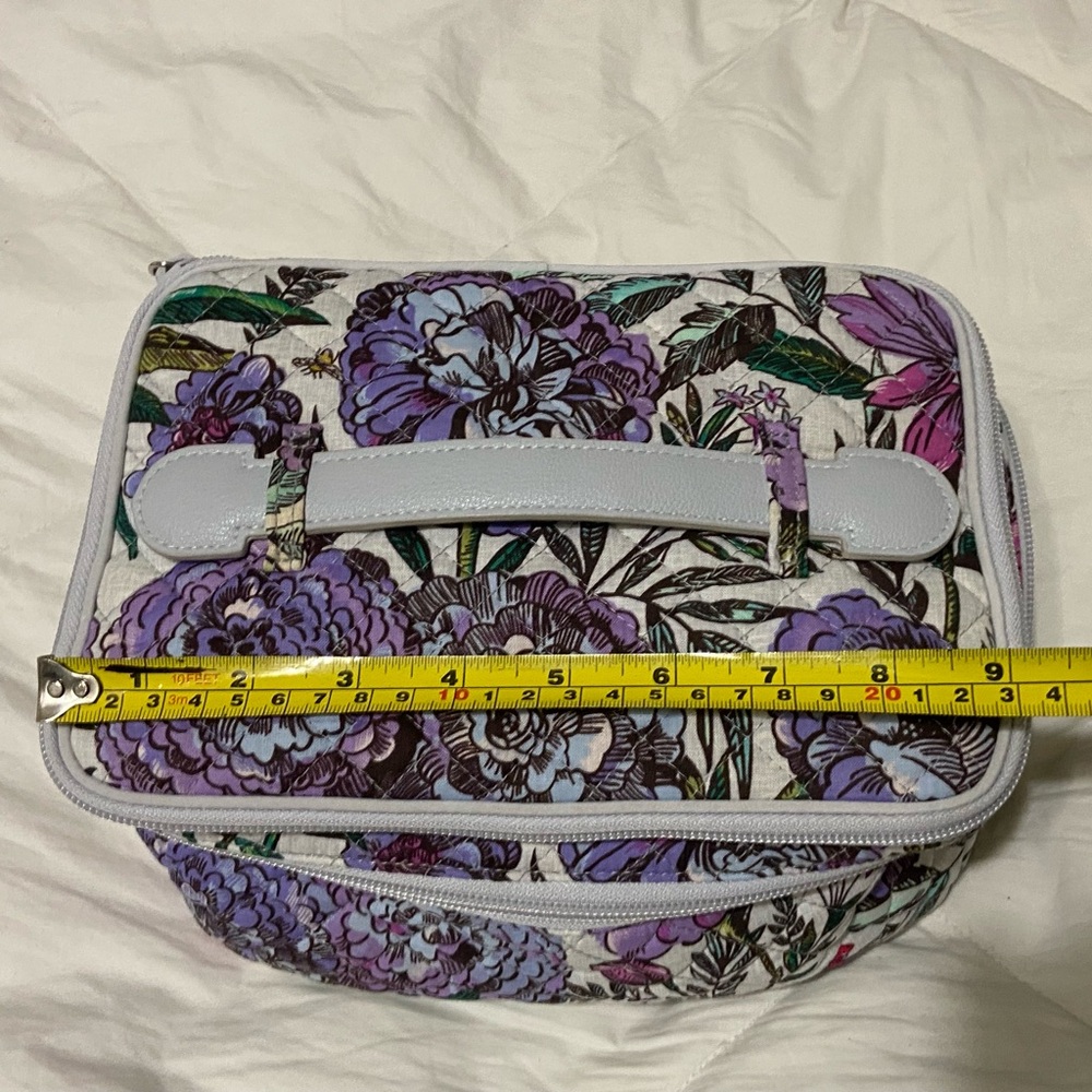 VERA BRADLEY LAVENDER MEADOW ICONIC BRUSH UP COSMETIC CASE - Picture 10 of 12